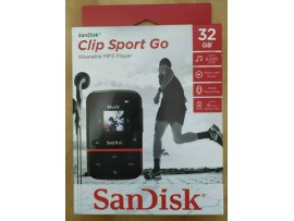 NEW SanDisk Clip Sport Go 32GB Red MP3 Player LCD screen FM RADIO Voice Recorder